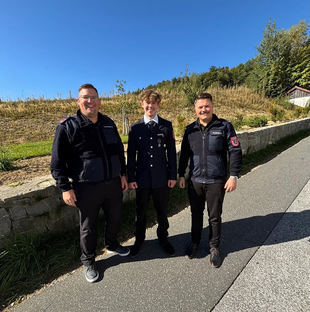🚒 Herzlichen Glückwunsch Julian zum abgeschlossenen Sprechfunklehrgang in…